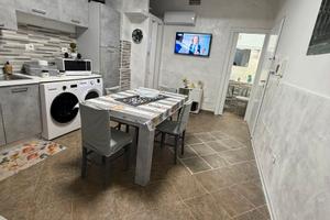 Bilocale uso transitorio zona centro