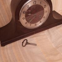 Orologio inglese a cappello napoleonico