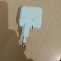 CARICATORE APPLE ORIGINALE  10€