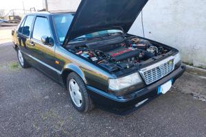 Lancia Thema 8.32 cat