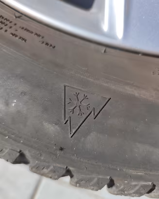 4 Cerchi VW 16" ET48 + Pirelli Invernali