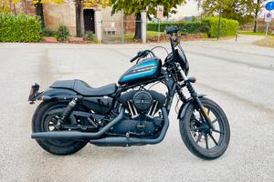 Harley Davidson sportster iron 1200