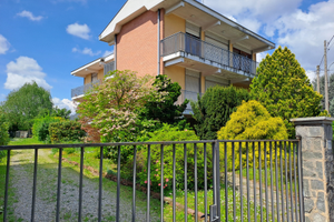 Vendiamo villa a Borgomanero