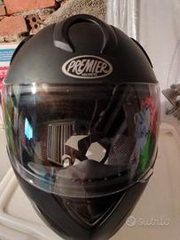 Casco integrale intatto