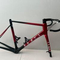 telaio rebel in carbonio 58 con manibrio in car