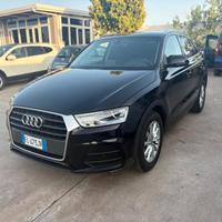 Audi Q3 2.0 TDI 120 CV S tronic Business