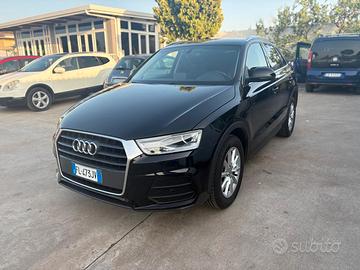 Audi Q3 2.0 TDI 120 CV S tronic Business