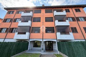 3 LOCALI A NOVIGLIO