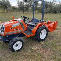 TRATTORE AGRICOLO USATO