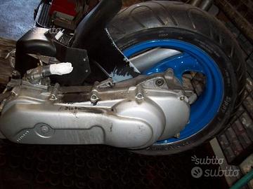 Blocco motore honda-peugeot verticale 75cc