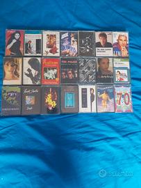 Lotto di 21 musicassette Pop-Rock internazionale