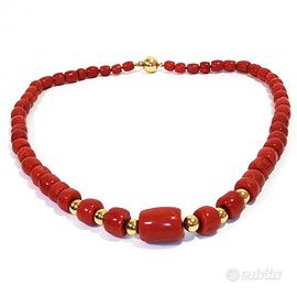 Collana in corallo sciacca con chiusura in oro