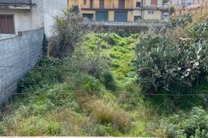 Lineri fabbricato con terreno edificabile