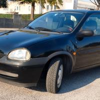 OPEL CORSA 1.0i gomme nuove - neopatentati