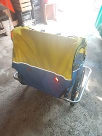 Carrello biposto per biciclette