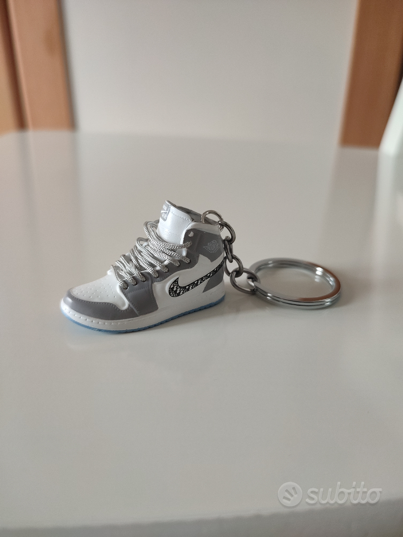 Portachiavi jordan grigio keychain sneaker 3d nike