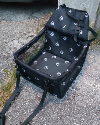Seggiolino auto cane
