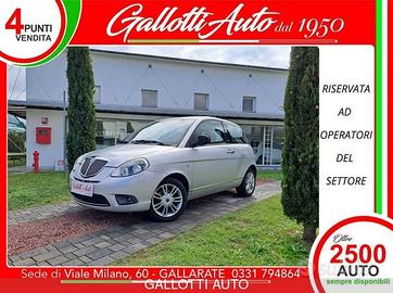 Lancia Ypsilon 1.2 69 CV Unyca