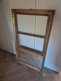 cornice con specchio