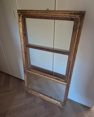 cornice con specchio