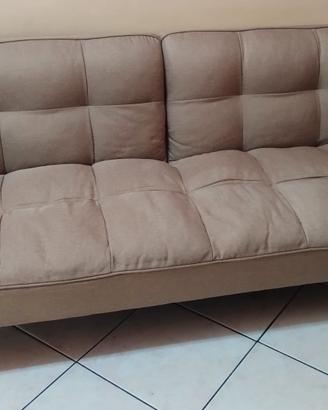 DIVANO A LETTO 