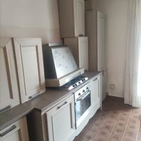 cucina mobilificio, tavolo con 4 sedie