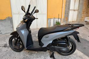 Honda Sh 300 airforce 2019