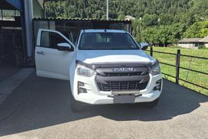 Isuzu d max