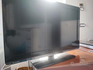 TV Sharp-Aquos 32 pollici - per pezzi di ricambio