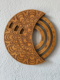 Calendario Girevole In Legno Laser
