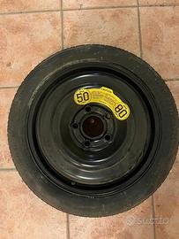 Ruota di scorta Volvo 15 pollici.