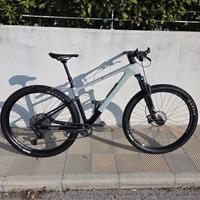 focus raven 8.8  2023 taglia M