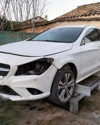 Ricambi Mercedes CLA 220 CDI