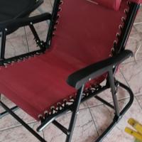 sedia a dondolo bordeaux 
