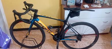 bici da corsa giant