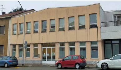 Ufficio a Biella, via Tripoli, 31, 5 locali
