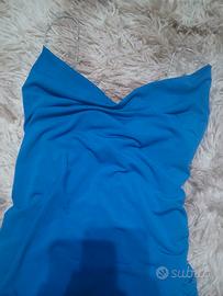 vestito azzurro scuro