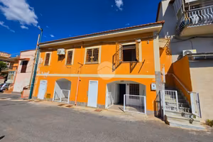 CASA INDIPENDENTE A TORRE DEL GRECO