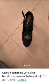 scarpe in camoscio ( marca impressa)