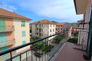 5 LOCALI A SESTRI LEVANTE