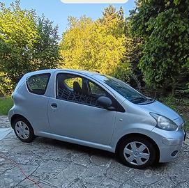 Toyota Aygo 3 porte benzina del 2010