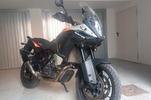 KTM 1050 Adventure 