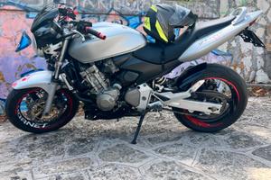 Honda Hornet 600 2004 • 25.000 km • Perfetta Molti