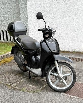 Scarabeo 100 4t