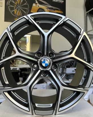 Cerchi NUOVI Bmw raggio 18 cod.87341