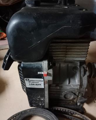 motore Lombardini  benzina  cil. 216
