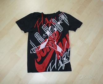 Maglietta jordan con grafiche
