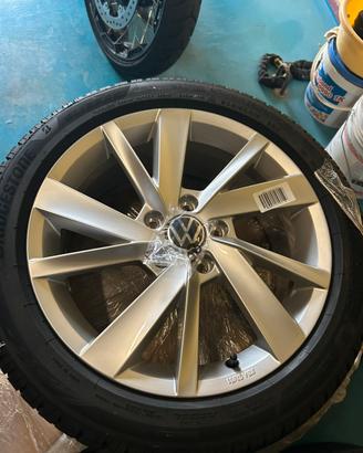 Kit Cerchi +gomme invernali Vw Golf 8,5 Gti Nuovi