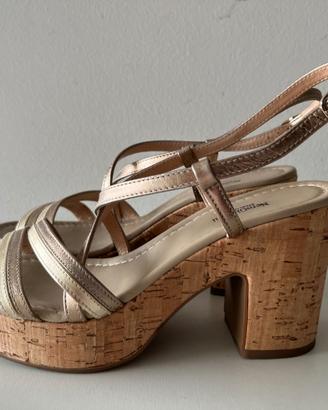 Sandali zeppa con plateau Nero Giardini