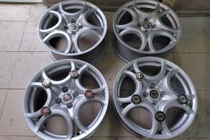 Cerchi in lega da 17 pollici per alfa romeo mito